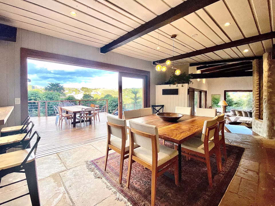 75b34aa87696ebf870b363e490200a3fc24556b4-1